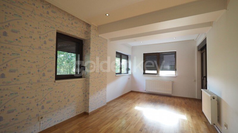 Baneasa, Sisesti nr. 73 A, Piscu Vechi,